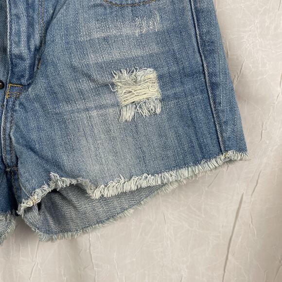 🌞 Ripped Distressed Denim Shorts Silver Studded Frayed Hem Forever 21 Size 24 - Picture 5 of 16